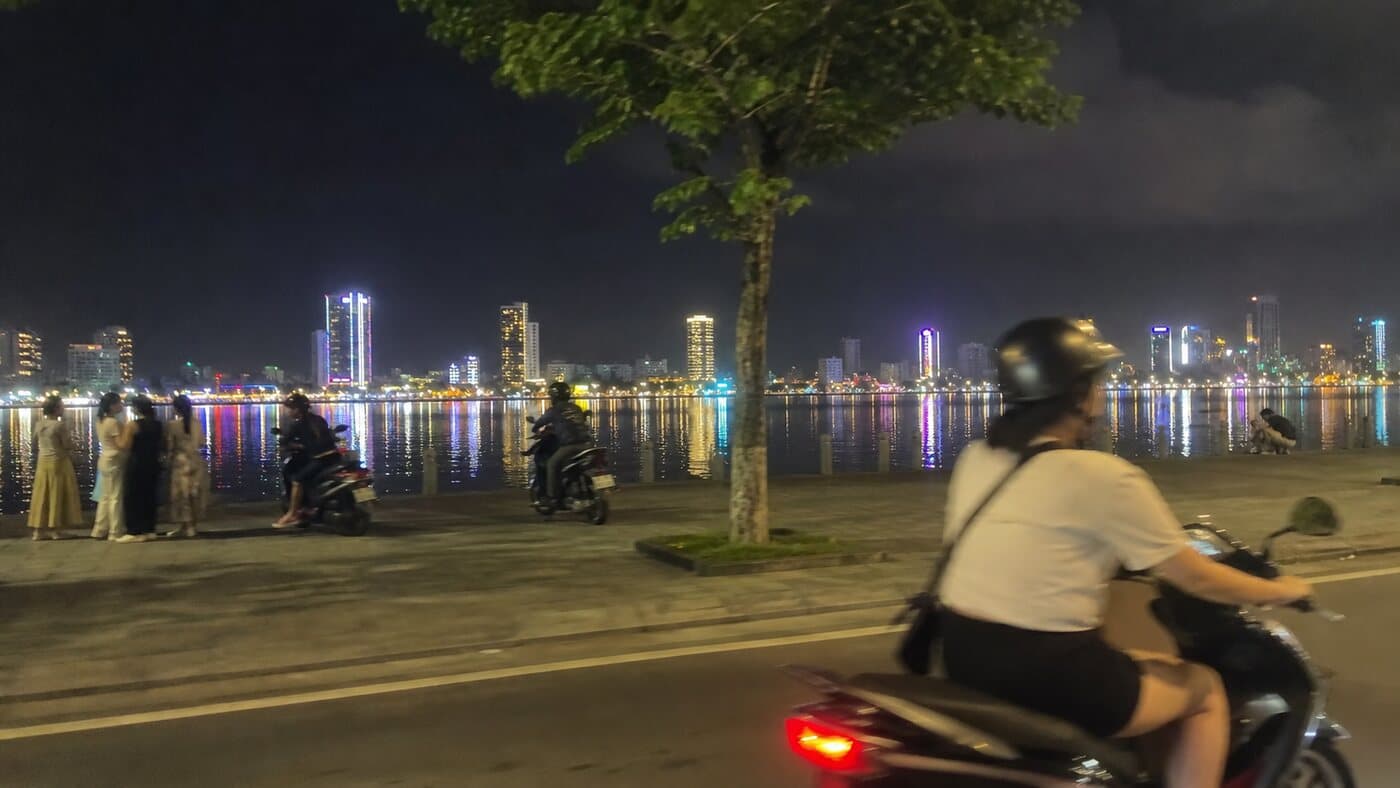 다낭 황제투어 한강 야경