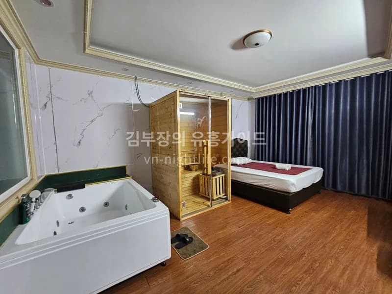 달랏 로얄 마사지 객실 전경
